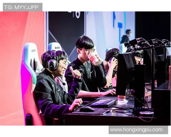 IG大战EDG激烈对决 引爆LPL赛区顶级战火 热血碰撞谁能笑傲群雄 IG大战EDG激烈对决 引爆LPL赛区顶级战火 热血碰撞谁能笑傲群雄