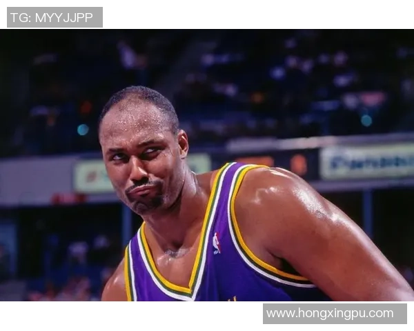 卡尔马龙的传奇生涯与他在NBA历史中不可替代的伟大地位