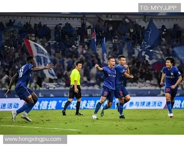 上海海港与上海申花激战在即球迷期待精彩对决与激情时刻